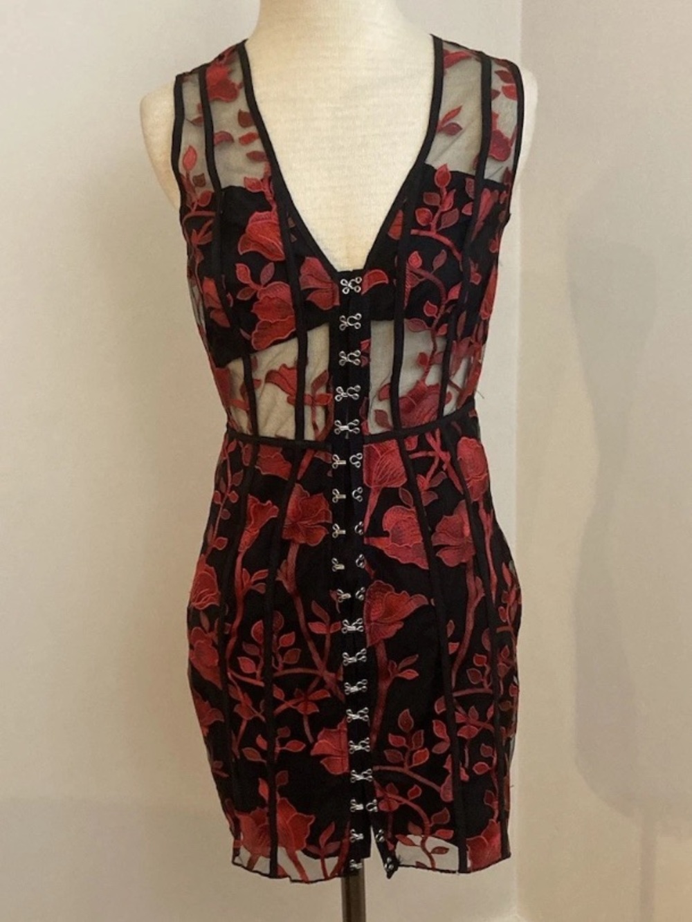 7-30 Tobi Black Dress Bodycon Floral Embroidered XS